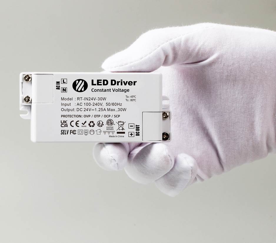LED-driver GLP POS-DIN 30W24, 24 VDC, 30 Watt, DIN-Rail - Asmetec LED  Technology